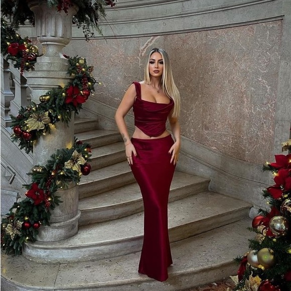 House of CB Set Una & Sydel corset top lace up maxi skit red‎ NWOT Size M - Picture 15 of 15